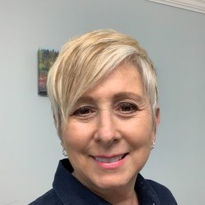 Meet your Posher, Cathy